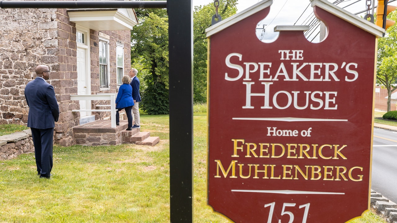 Kevin McCarthy reflects on history during tour of first speaker's house