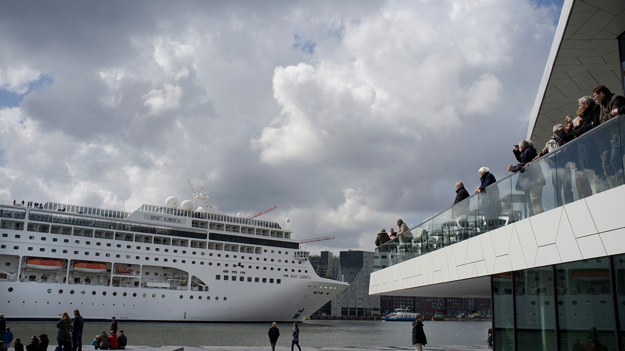 Bateau de croisière