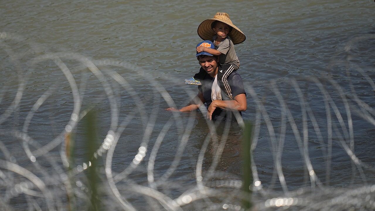 Texas Gov. Greg Abbott uses disaster declaration to install razor wire along US-Mexico border