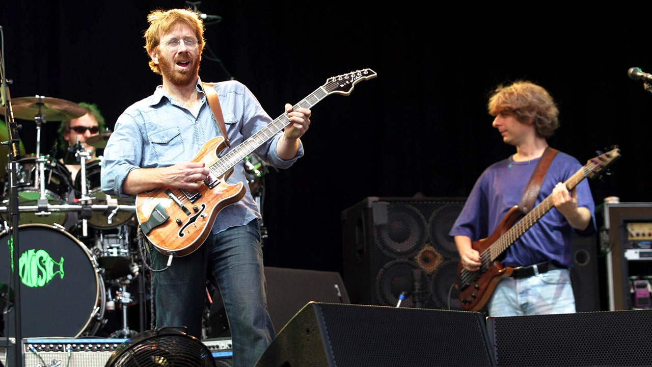 Phish set to play 2 shows in Vermont, New York to benefit flood recovery efforts
