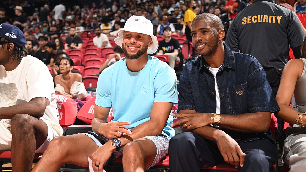 Chris Paul staying in New Orleans, says meeting went 'well