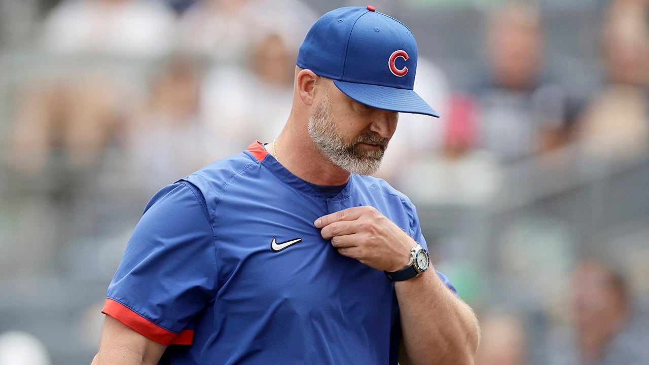 Cubs manager David Ross' heated ejection caught on hot mic: 'You're that  f---ing bad already?