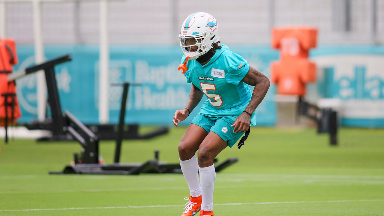 Jalen Ramsey works out during training camp