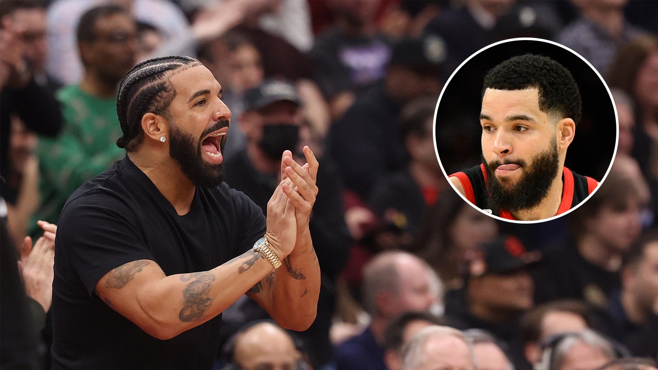 Drake & Fred VanVleet Hilariously Photobombed By Kyle Lowry