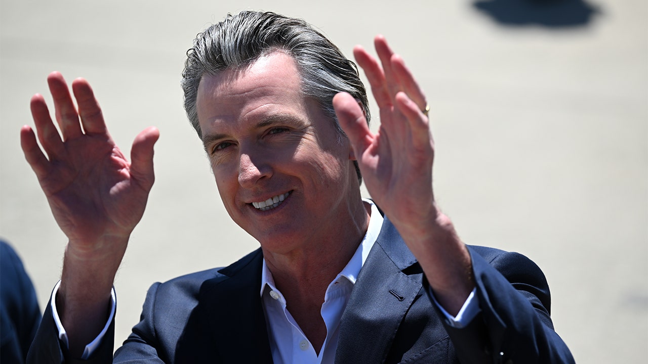 Newsom Rallies for Biden in Idaho, Supports Banned Books