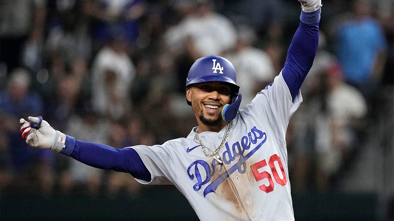 Dodgers fan delivers on promise to Mookie Betts after star outfielder  crushes home run