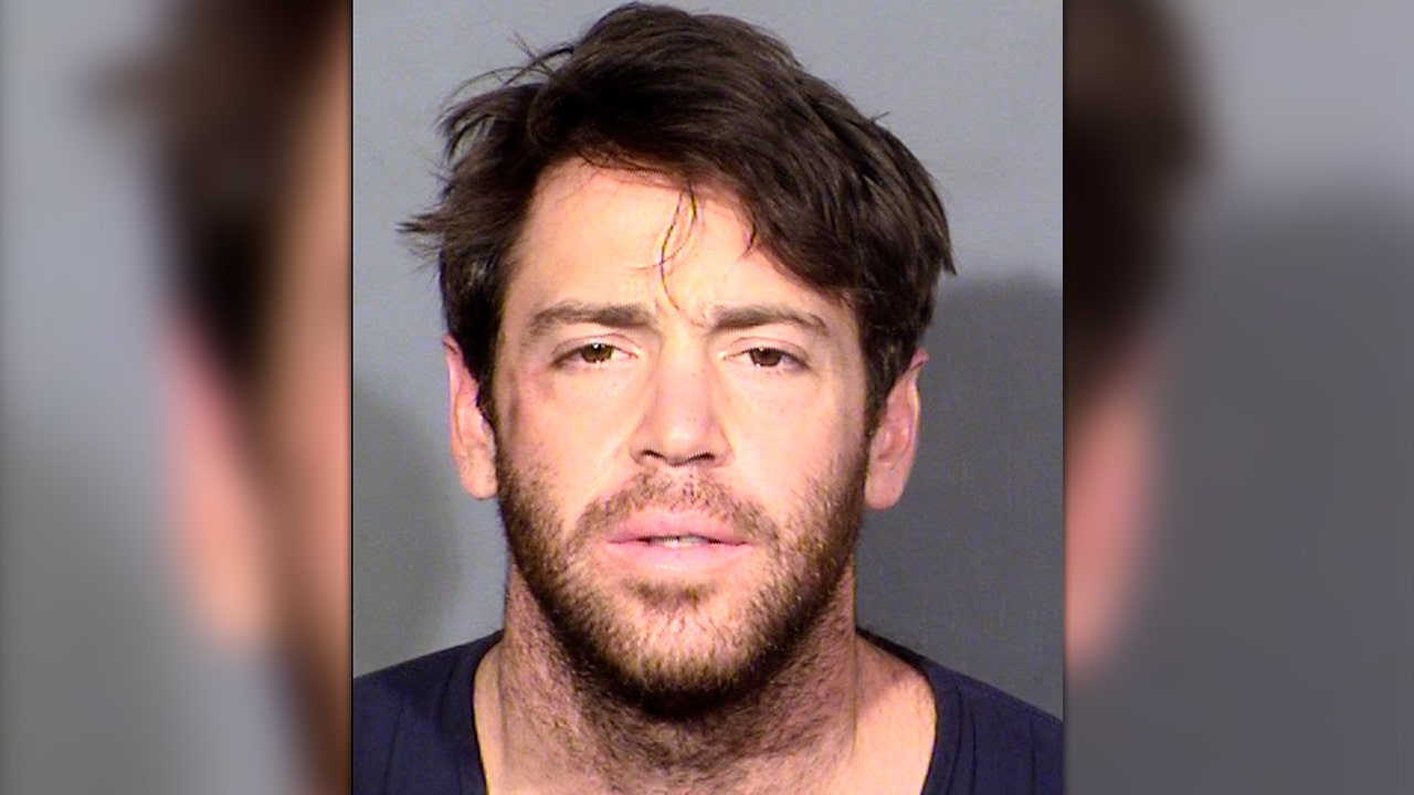 Man charged in standoff at Las Vegas casino resort identified as fugitive in Colorado kidnapping case