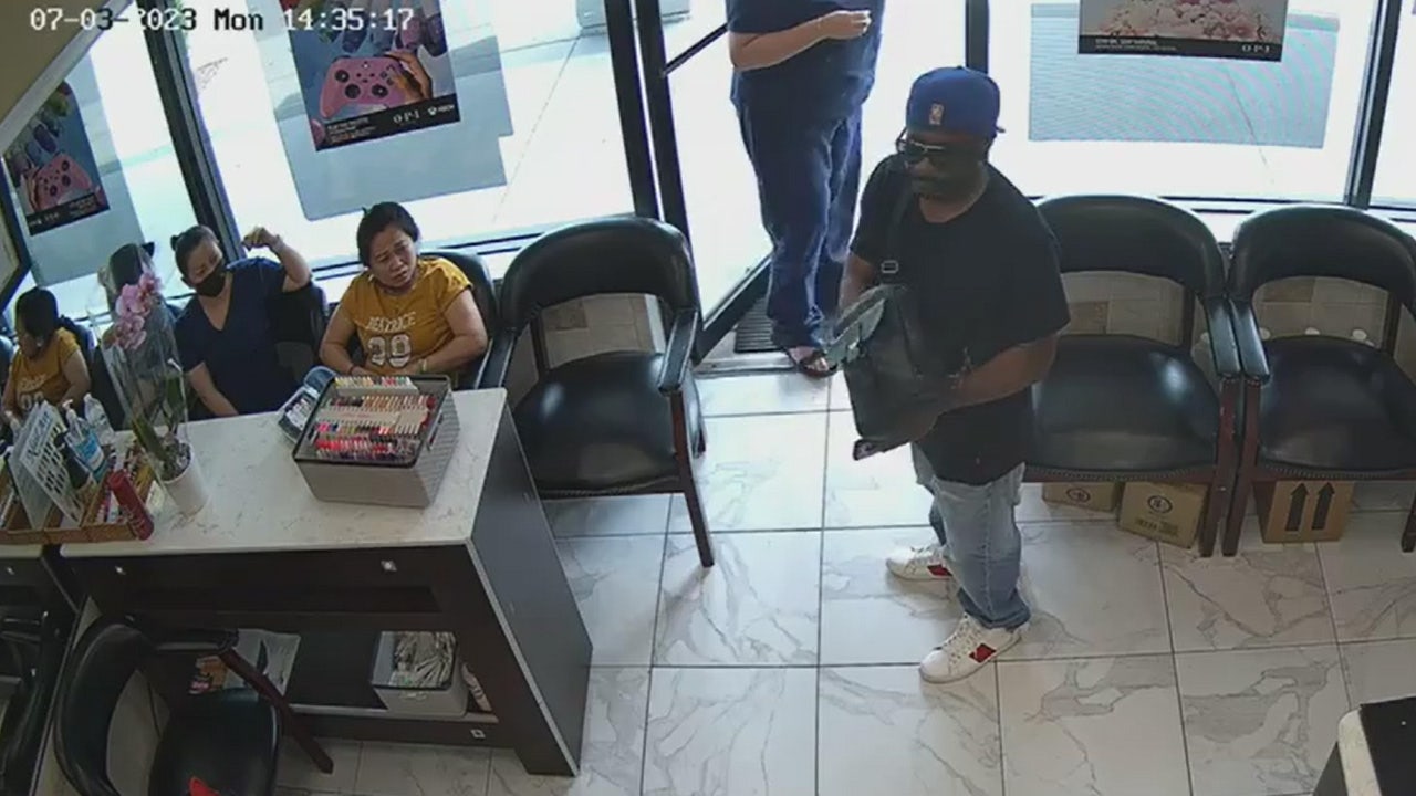 Robber attempts to hold up Atlanta nail salon, leaves after being ignored