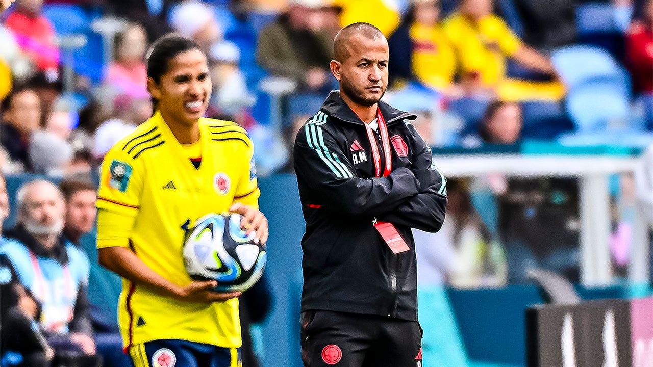 Colombia ganó su primer partido de la Copa Mundial Femenina sin el entrenador Nelson Abadía por sanción
