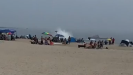 New Hampshire plane crash lands at beach