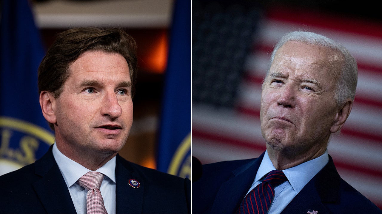 Dem congressman won't rule out 2024 challenge to Biden: 'I'm concerned'