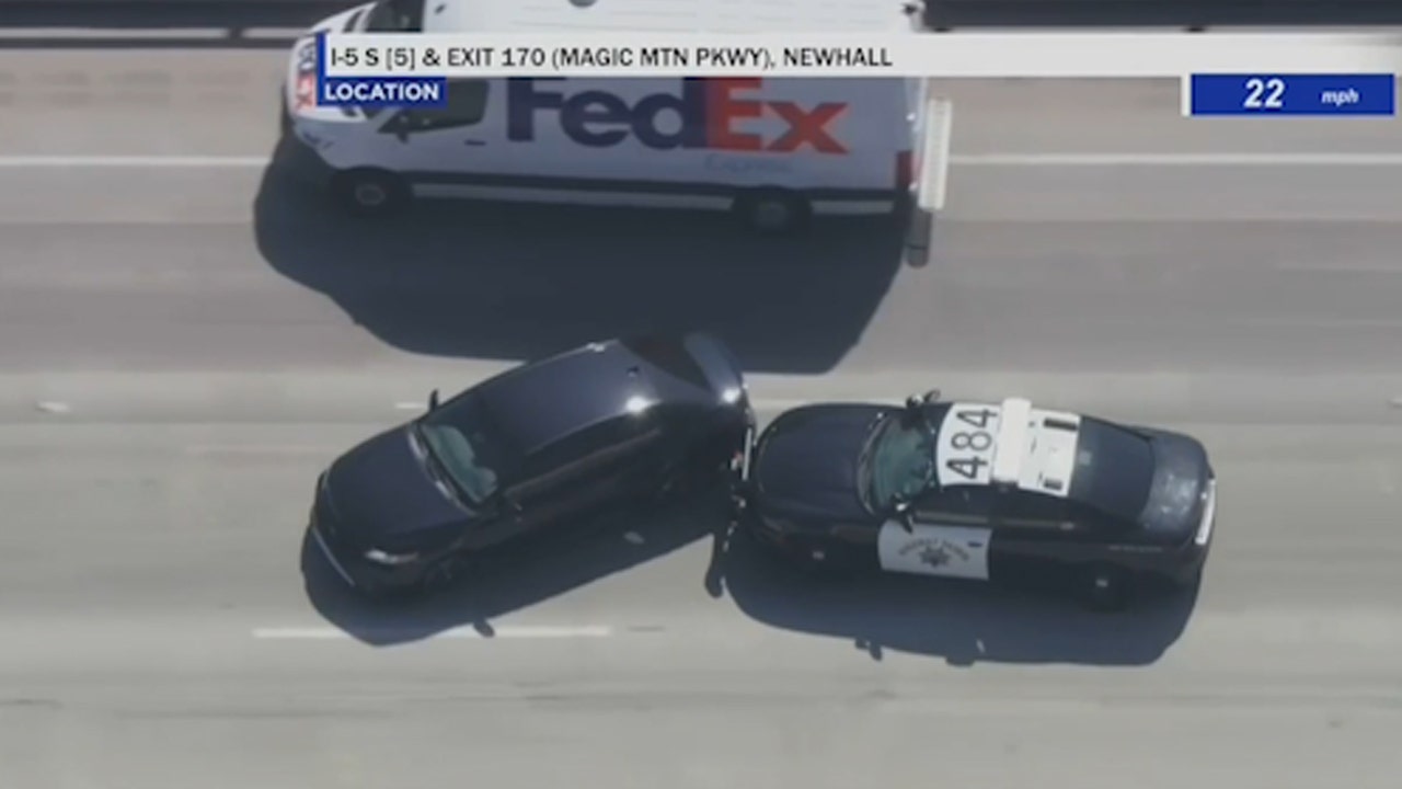 Kind act backfires on good Samaritan when homeless man steals car, leads police on chase