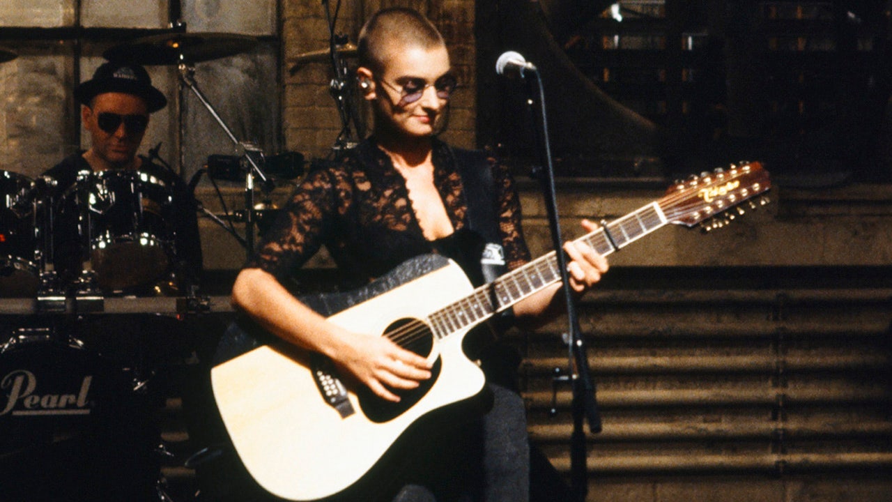 Sinead O'Connor playing on SNL