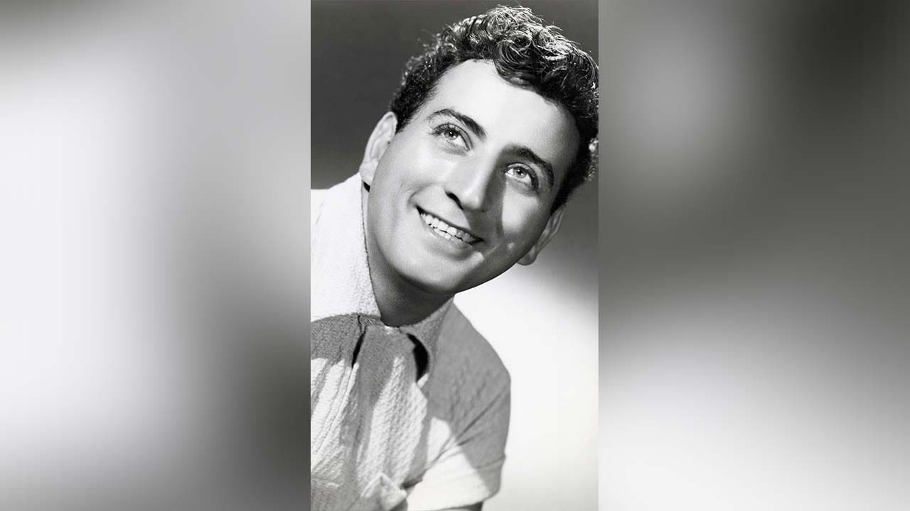 Music Legend Tony Bennett Dies at Age 96 in New York - Makezza