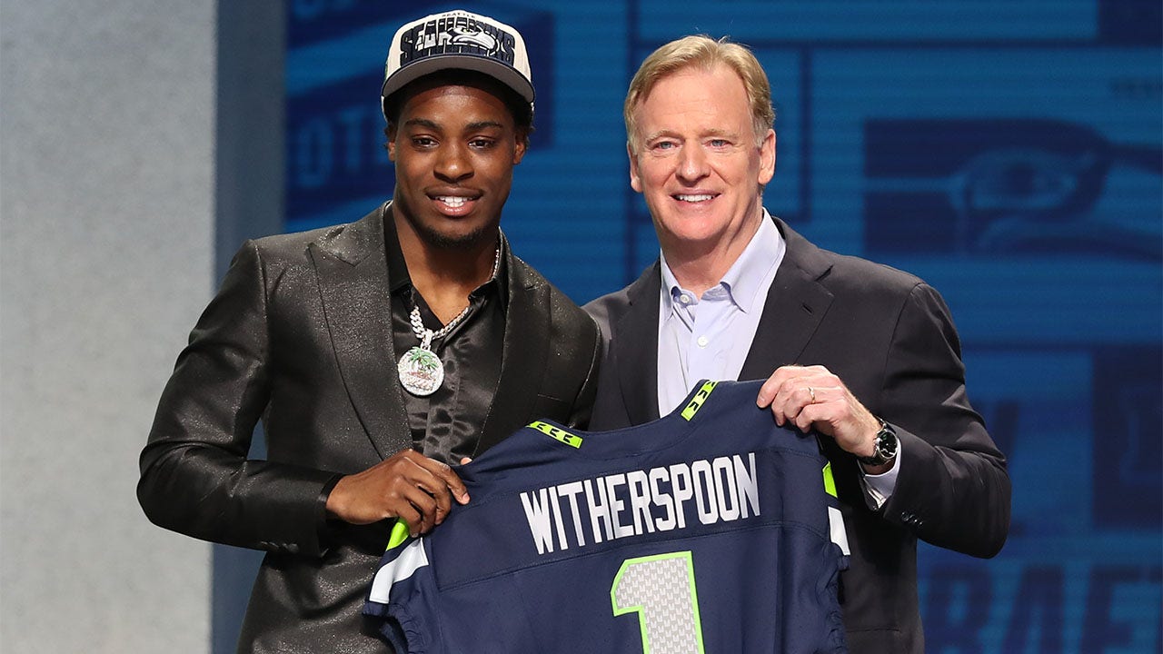 Seahawks first-round pick Devon Witherspoon absent from first day of ...