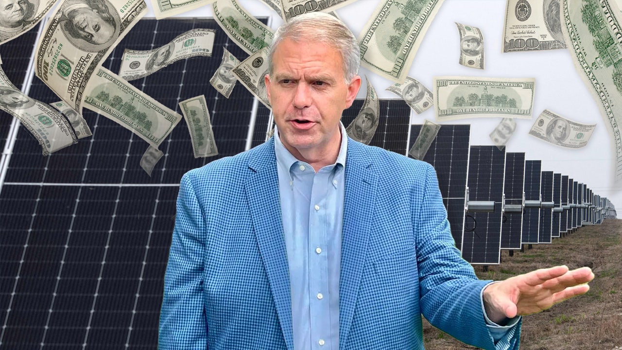 Dem gubernatorial candidate took money from solar utility officials he regulates: 'Blows my mind'