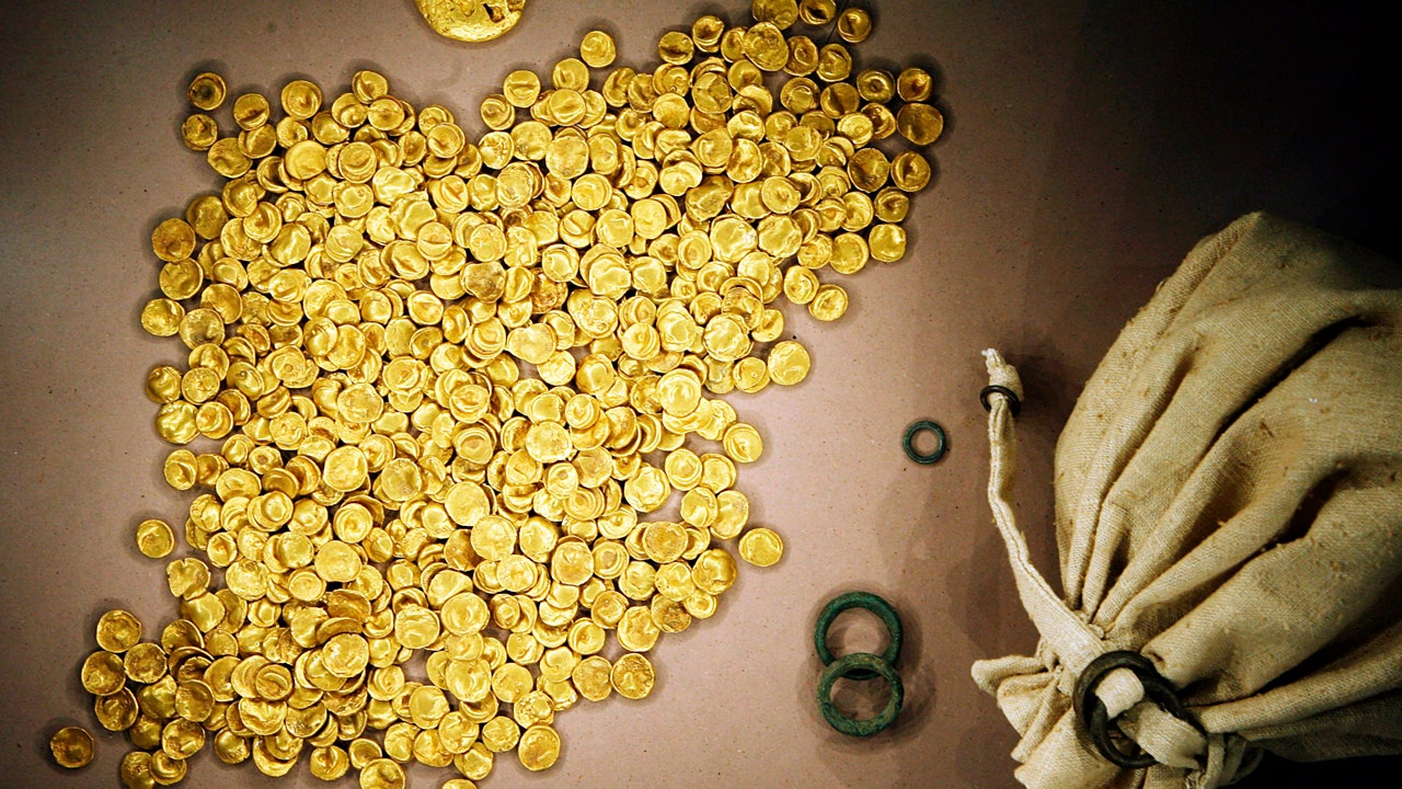 ألقت ألمانيا القبض على 4 لسرقة ما يقرب من 500 قطعة نقدية ذهبية قديمة من سلتيك