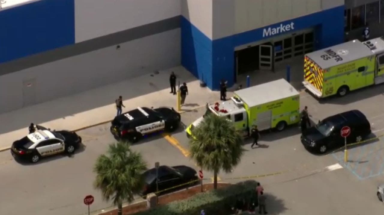 Florida City Walmart shooting leaves 1 person dead, injures another