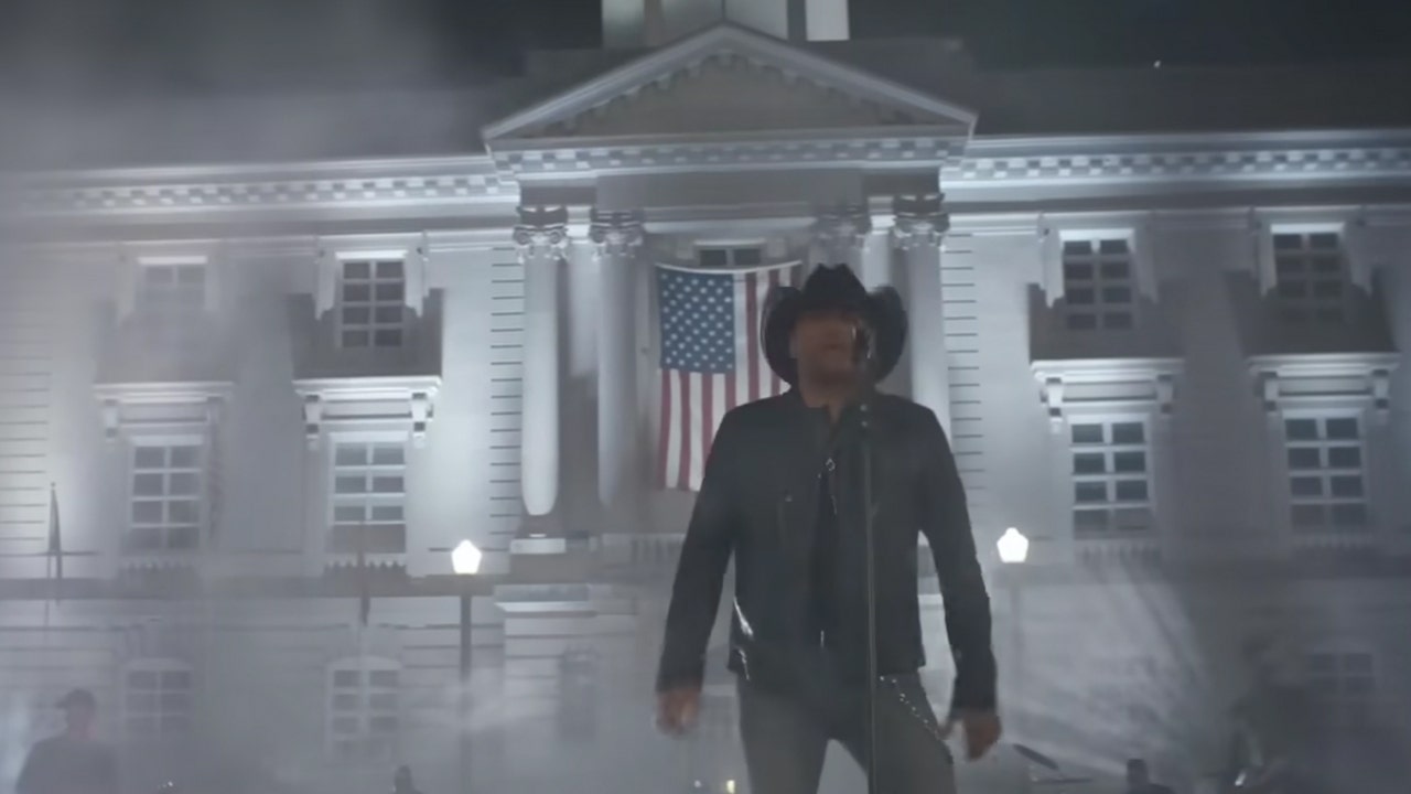 Jason Aldean in Try That In A Small Town music video