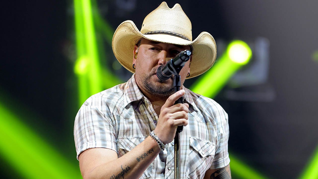 Jason Aldean's Massachusetts concert temporarily evacuated due to severe weather - Fox News