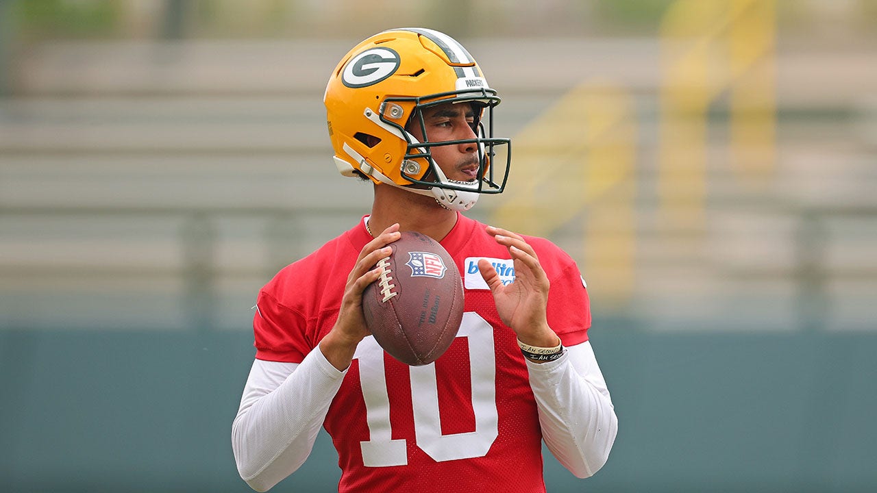 Green Bay Packers: The Parallels Between 2008 Aaron Rodgers And 2023 Jordan  Love Are Wild