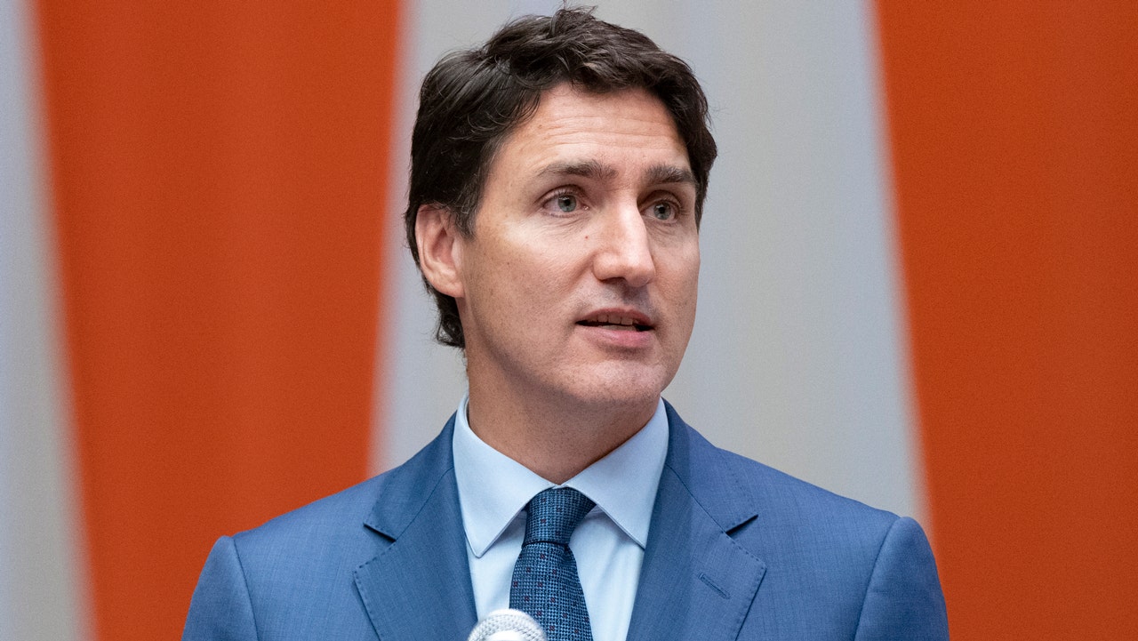 Canadian Prime Minister Justin Trudeau's 'Barbie' post divides Twitter ...