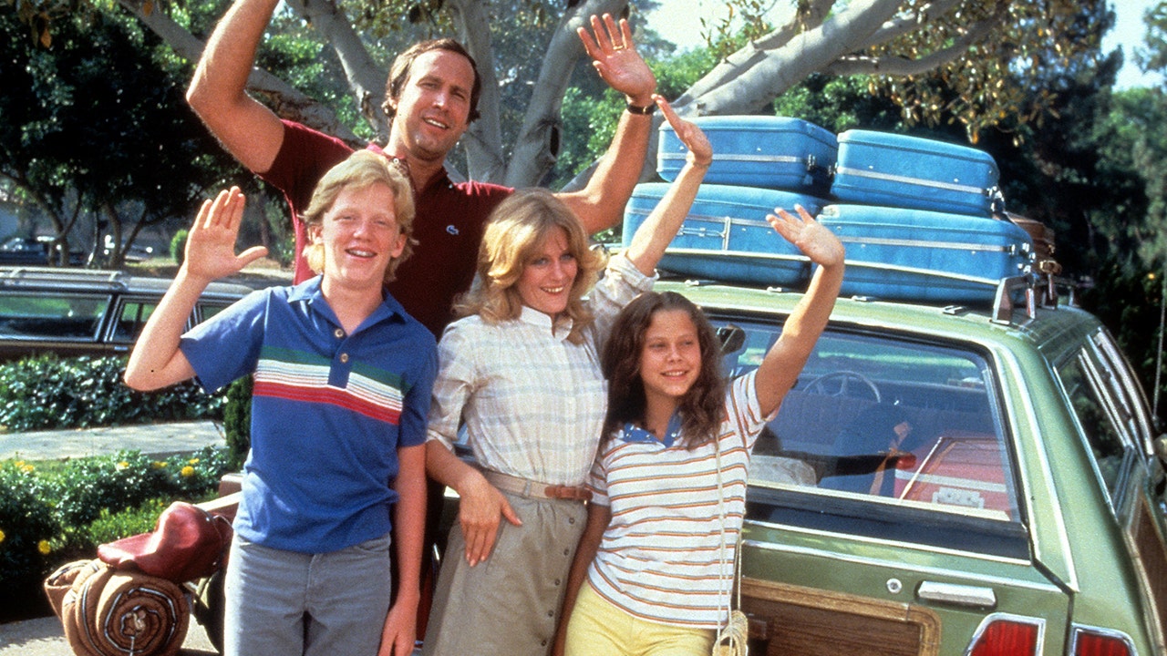 Christmas Vacation' prank: Clark Griswold exit