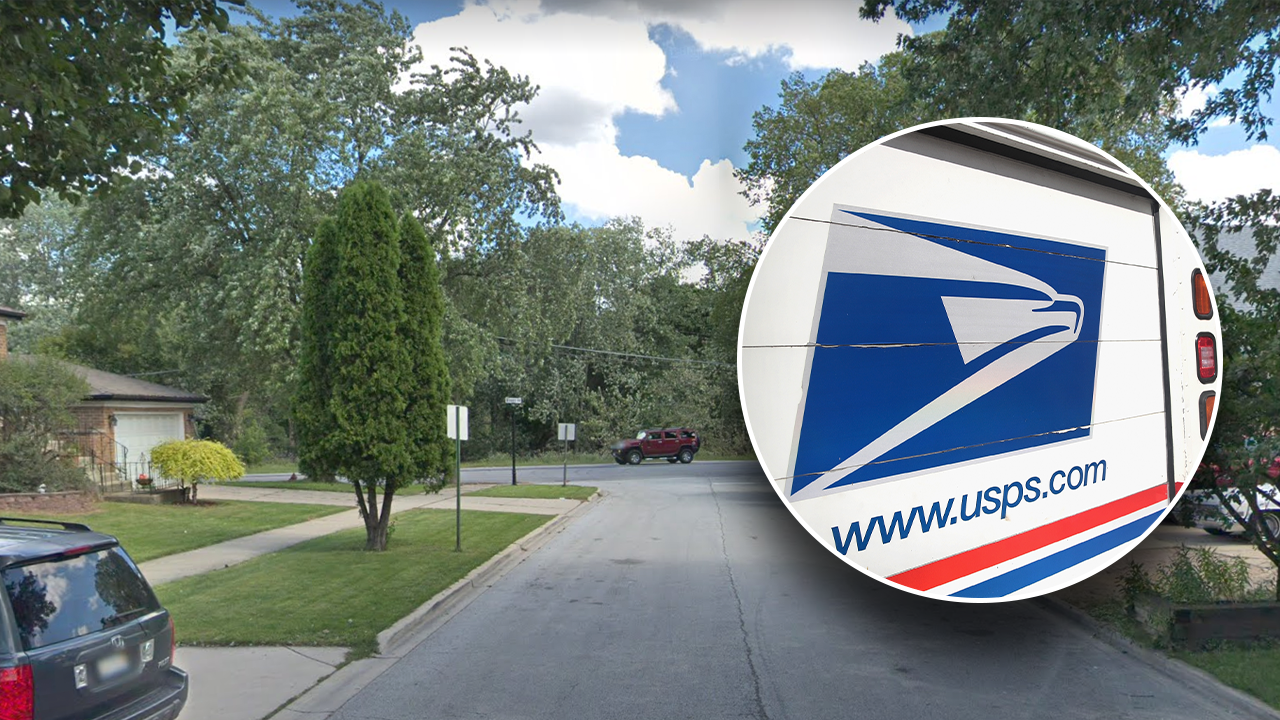 Armed good Samaritan thwarts attempted robbery of mailman in quiet Chicago suburb: witnesses