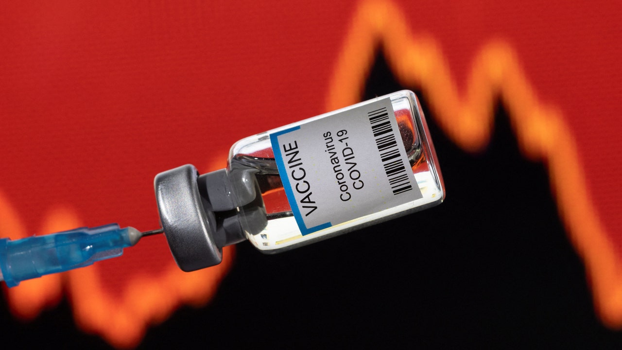 Independent CDC advisors to convene for updated COVID-19 vaccine recommendations ahead of fall season