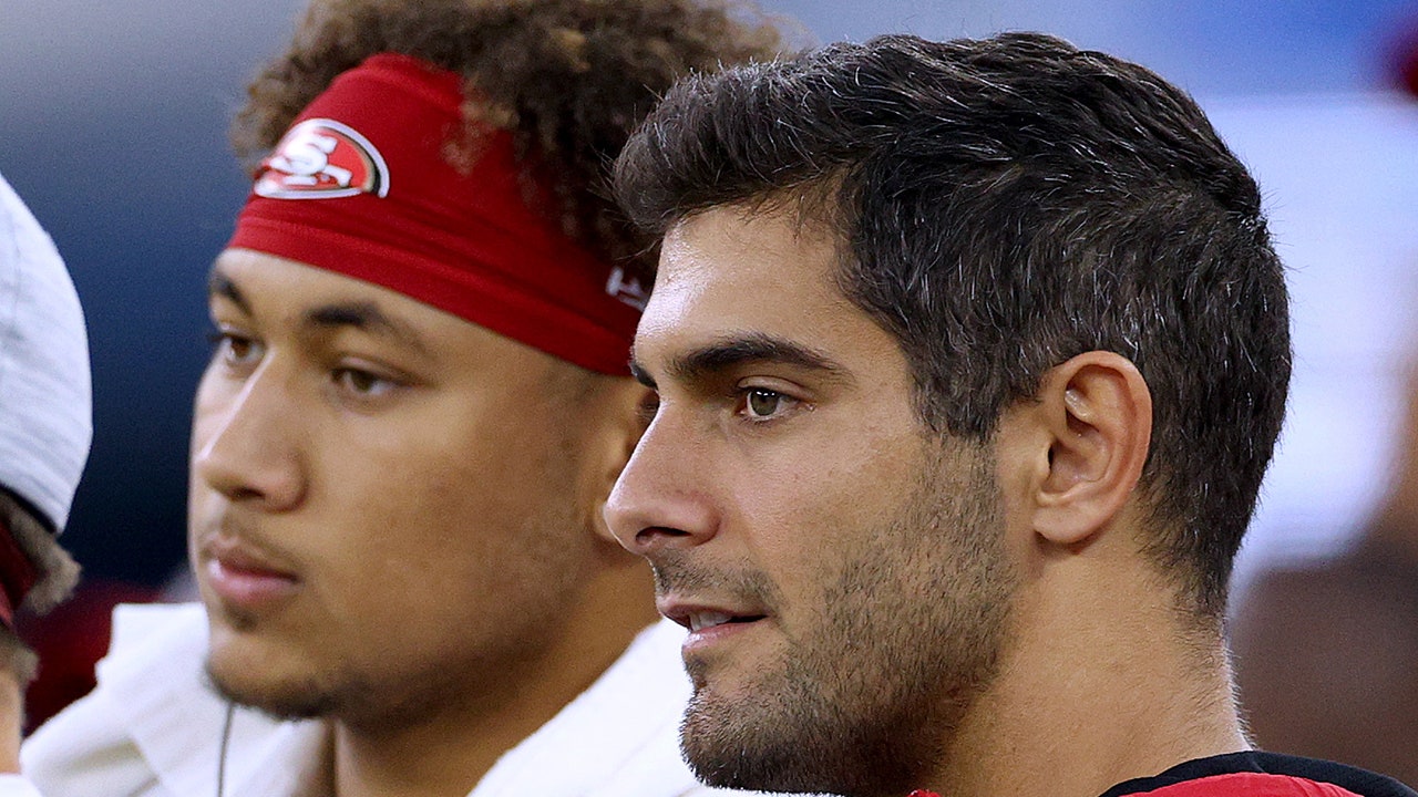 49ers QB Jimmy Garoppolo on Trey Lance: Whatever I can do to help