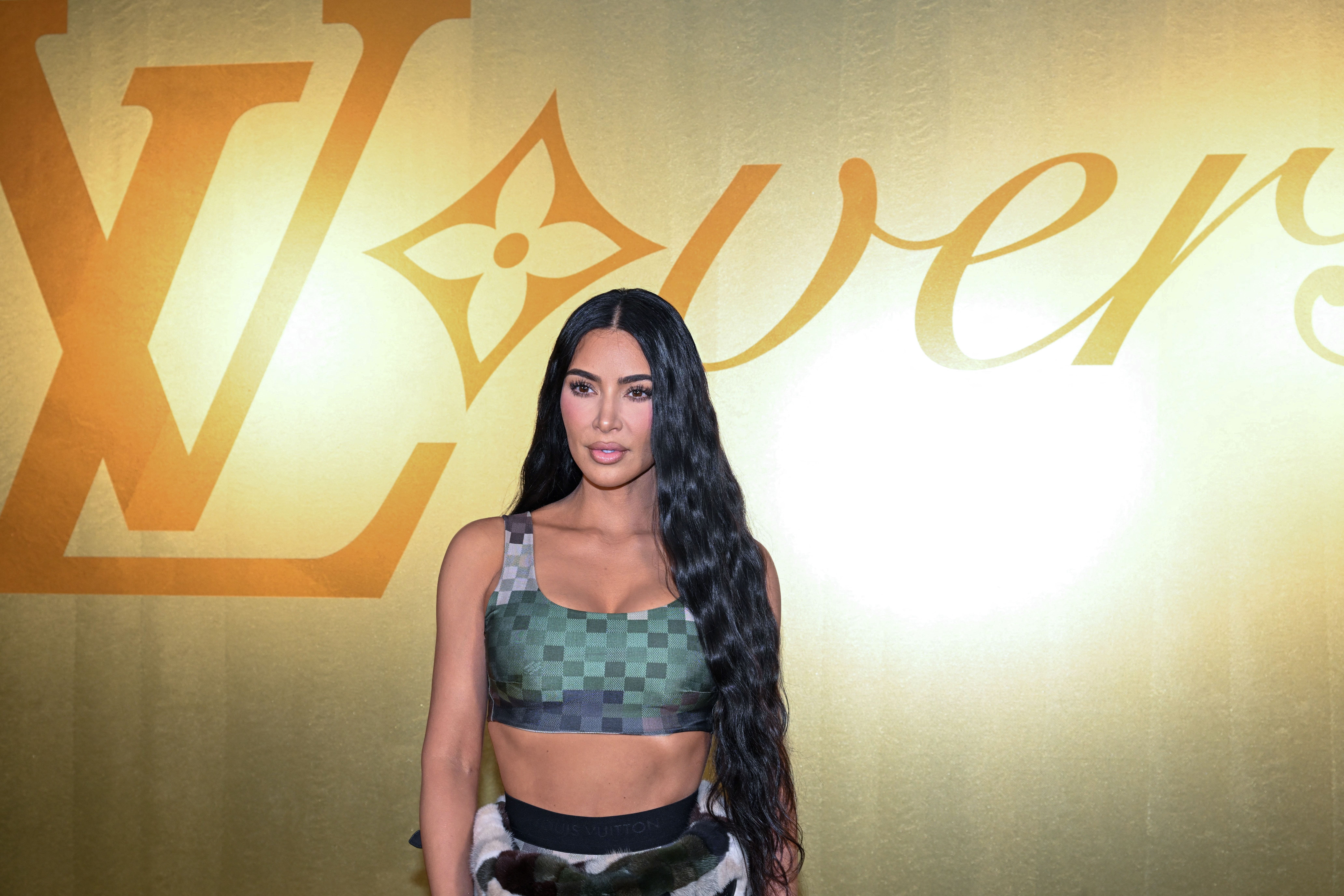 Kim Kardashian's Army Pants & Crop Top In NYC — Hot Or Not