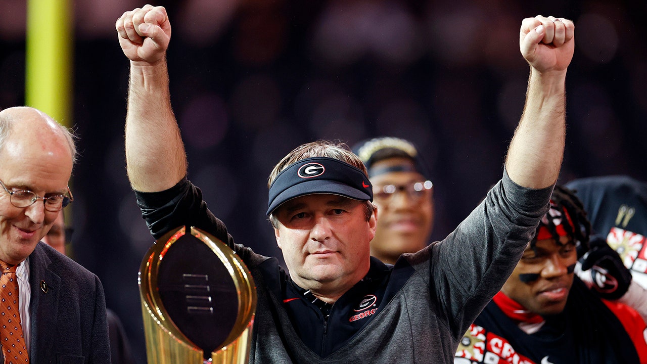 Georgia aims for unprecedented three-peat as No. 1 in AP preseason