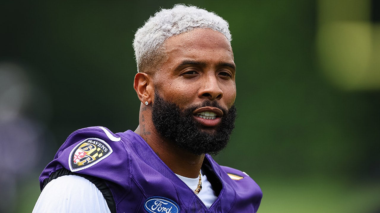 Read more about the article Odell Beckham Jr appears to address speculation on NFL future: ‘Lol I’m confused’