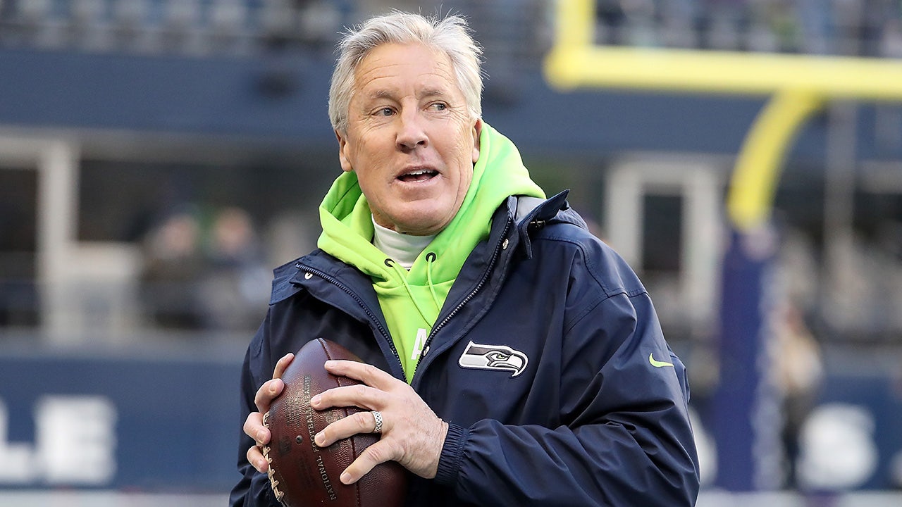 Snoop Dogg, Will Ferrell, and More React Hilariously as Pete Carroll