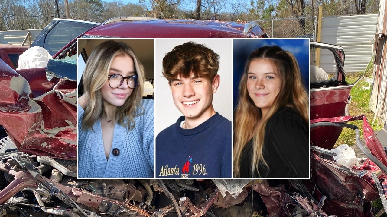 Friends, family remember 3 teens killed in Wake County crash