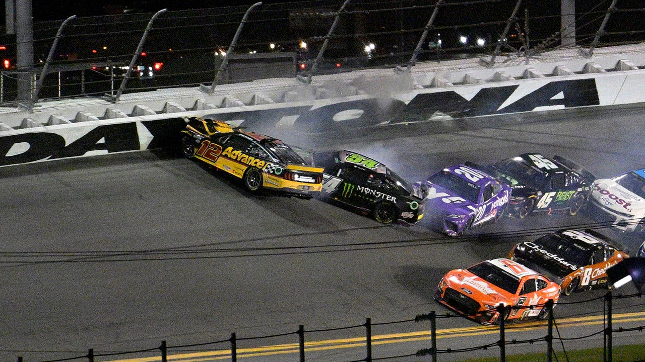 NASCARs Coke Zero Sugar 400 features massive wreck; Ryan Blaney crashes hard into wall Fox News