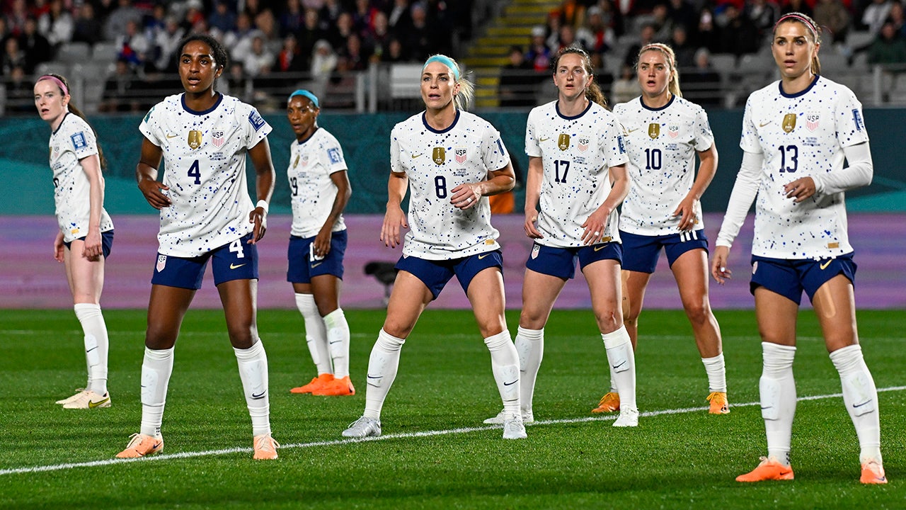 How does USWNT advance to Women's World Cup knockout round? Scenarios