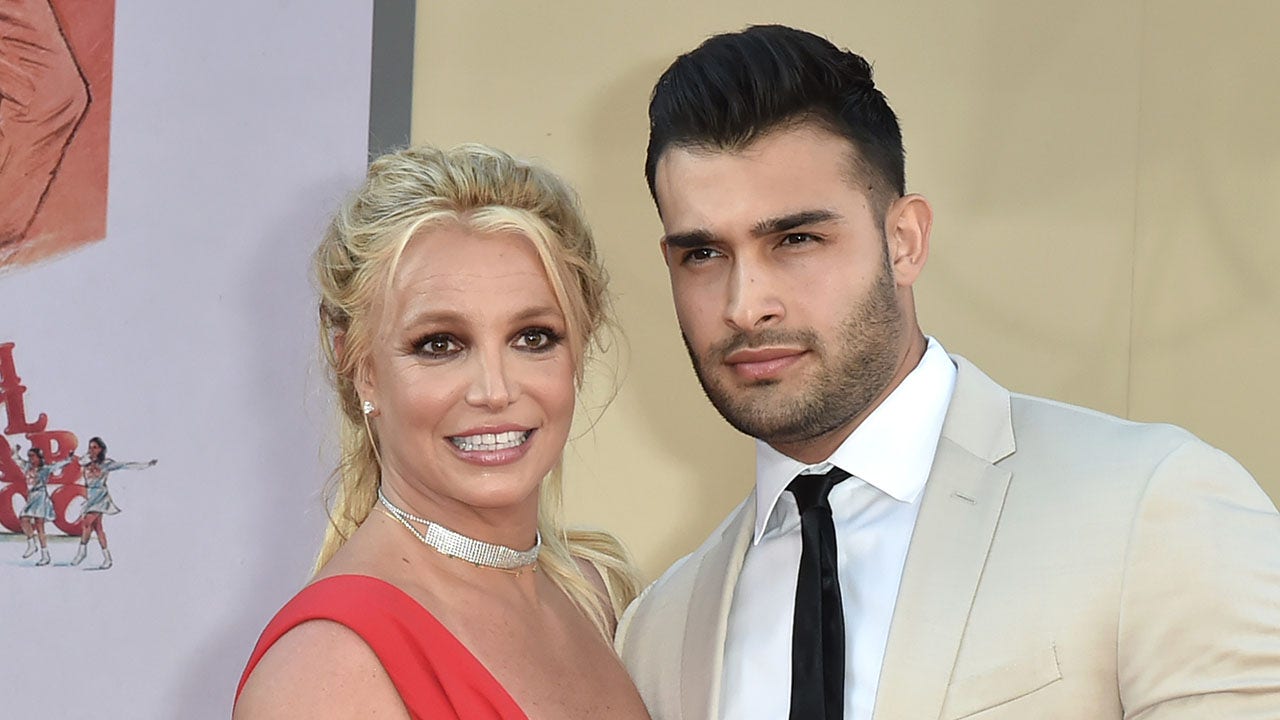 Britney Spears admits she 'couldn't take the pain anymore' in first statement on Sam Asghari divorce