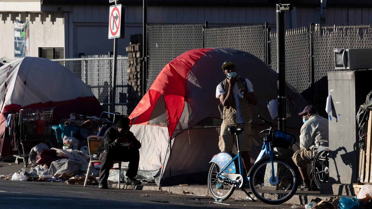 Boston Takes Action to Address Homelessness Crisis, Urges Establishment of Temporary Shelter