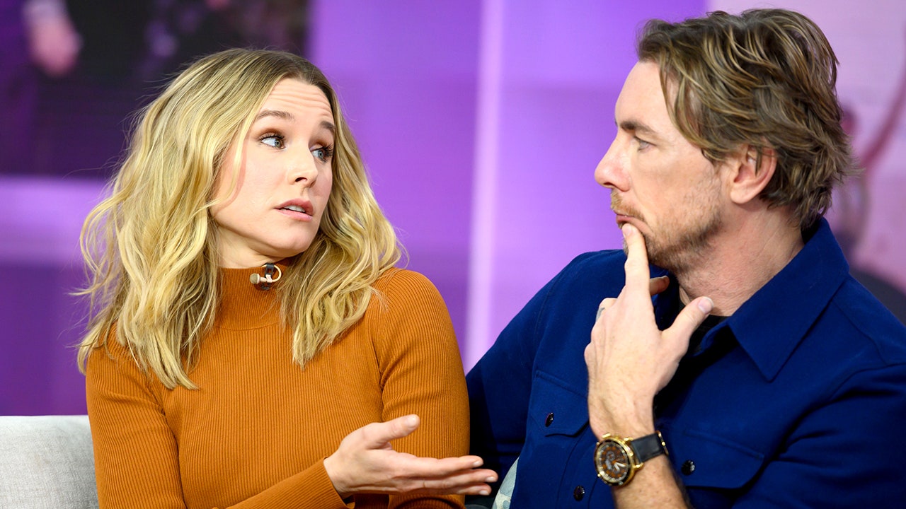 Kristen Bell Dax Shepard Shoot Down Criticism They Lied About Being Stranded At Airport Fox News