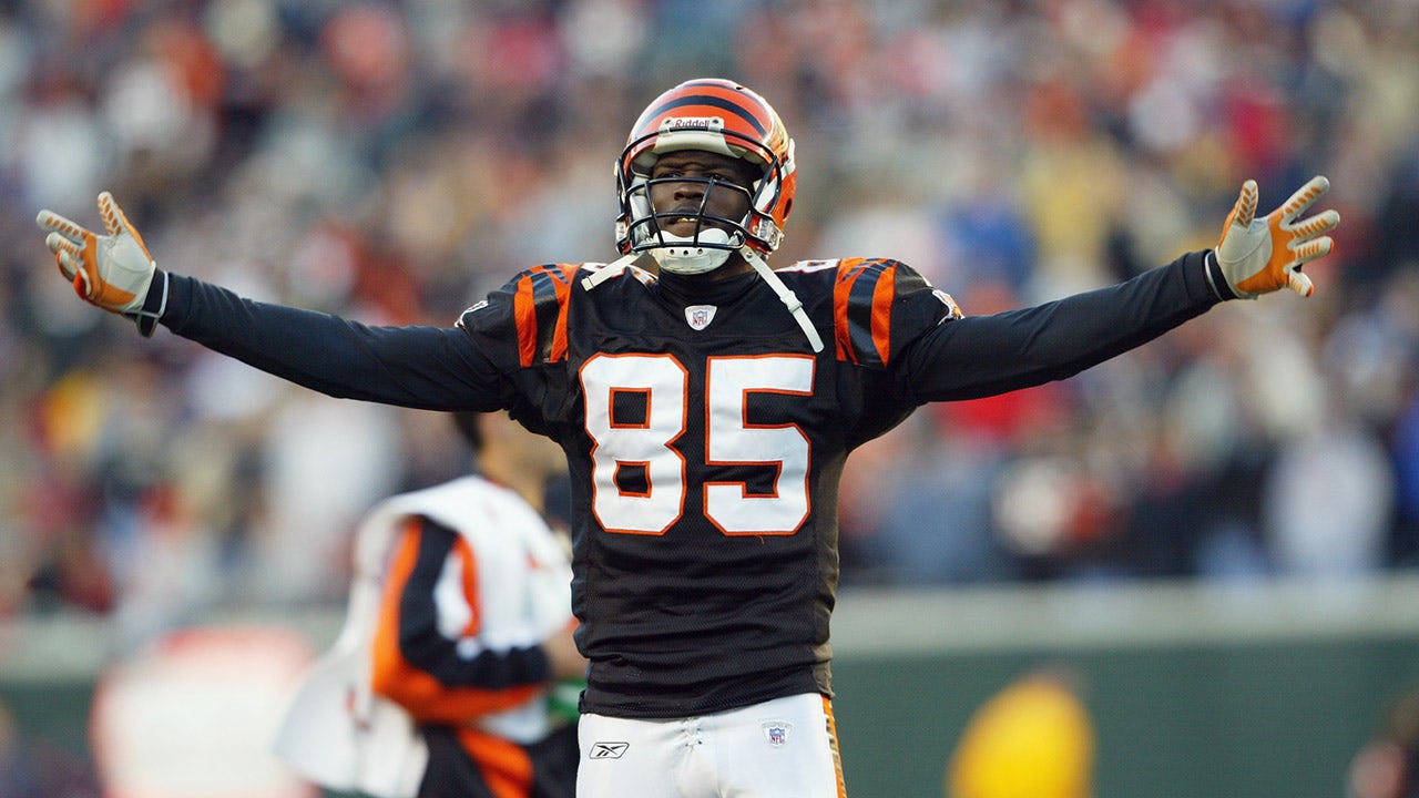 Bengals To Induct Franchise Legends Chad Johnson, Boomer Esiason