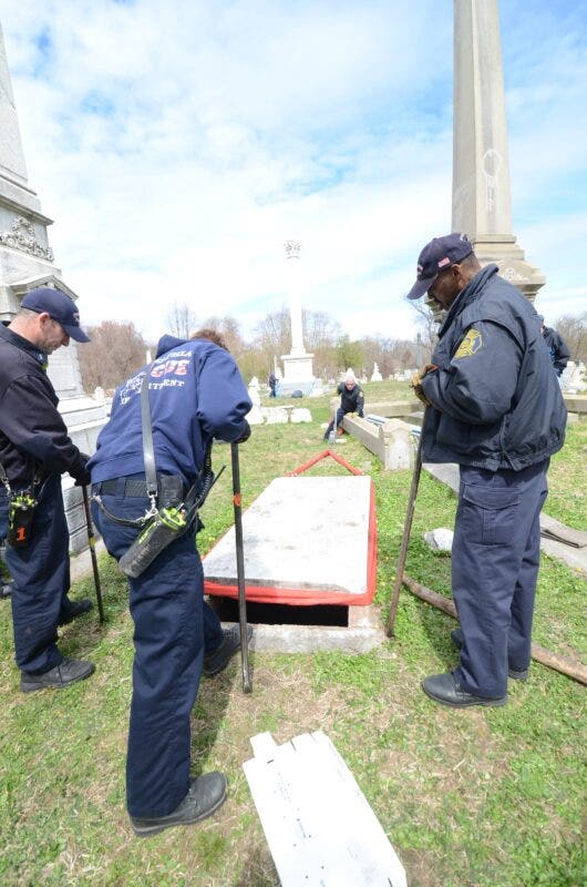 Motorcycle gangsters murdered men, hid bodies in cemetery crypt: DA
