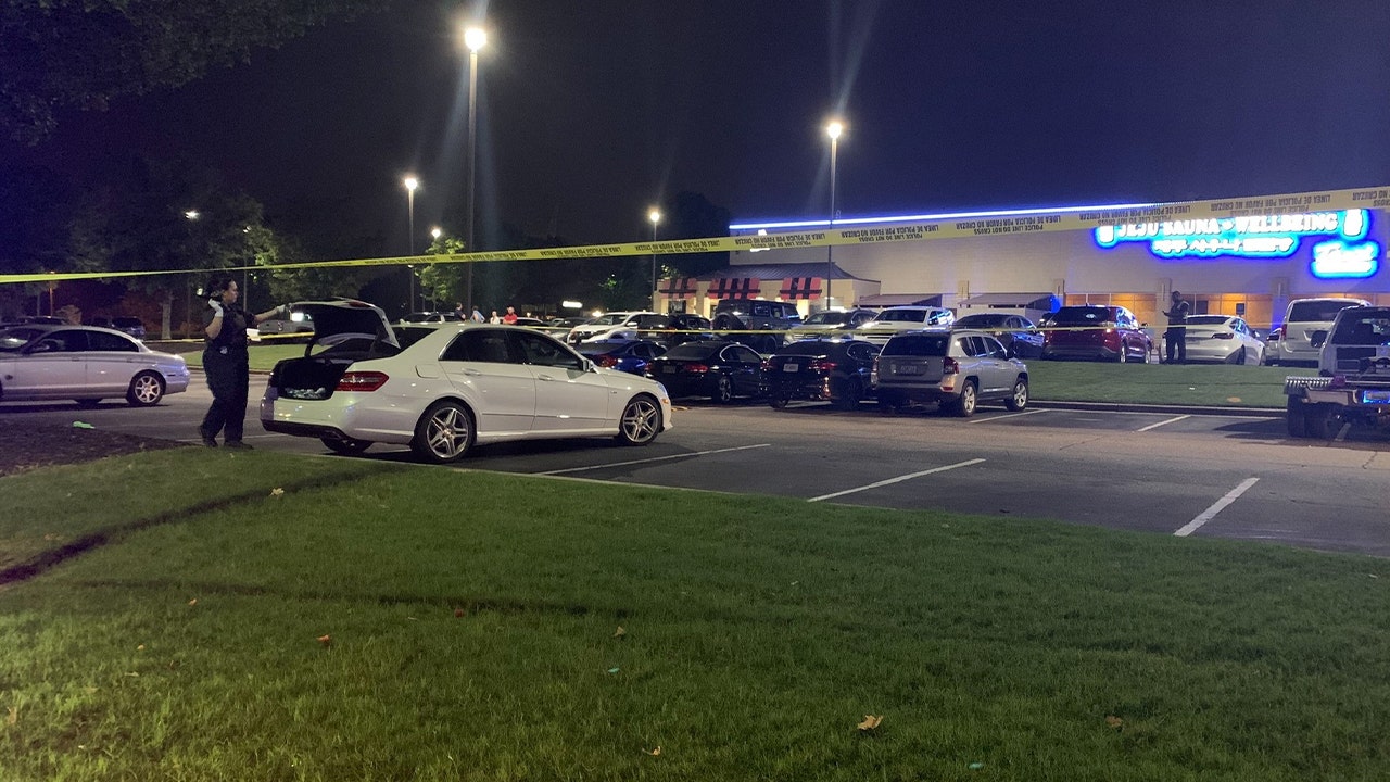 Georgia authorities arrest 5 adults, 1 teenager after body found in trunk of car outside spa