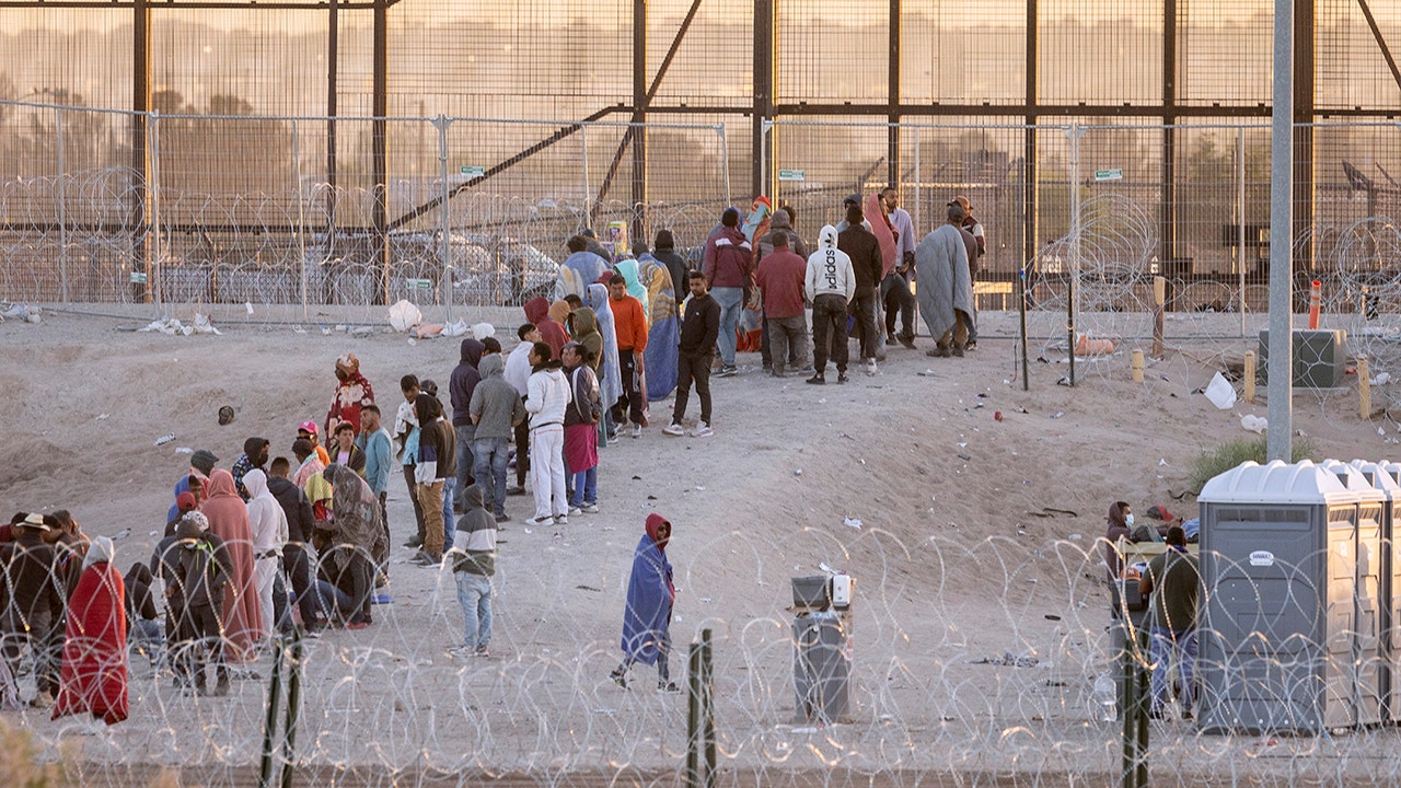 CBP temporarily suspends port of entry operations as migrants flood southern border