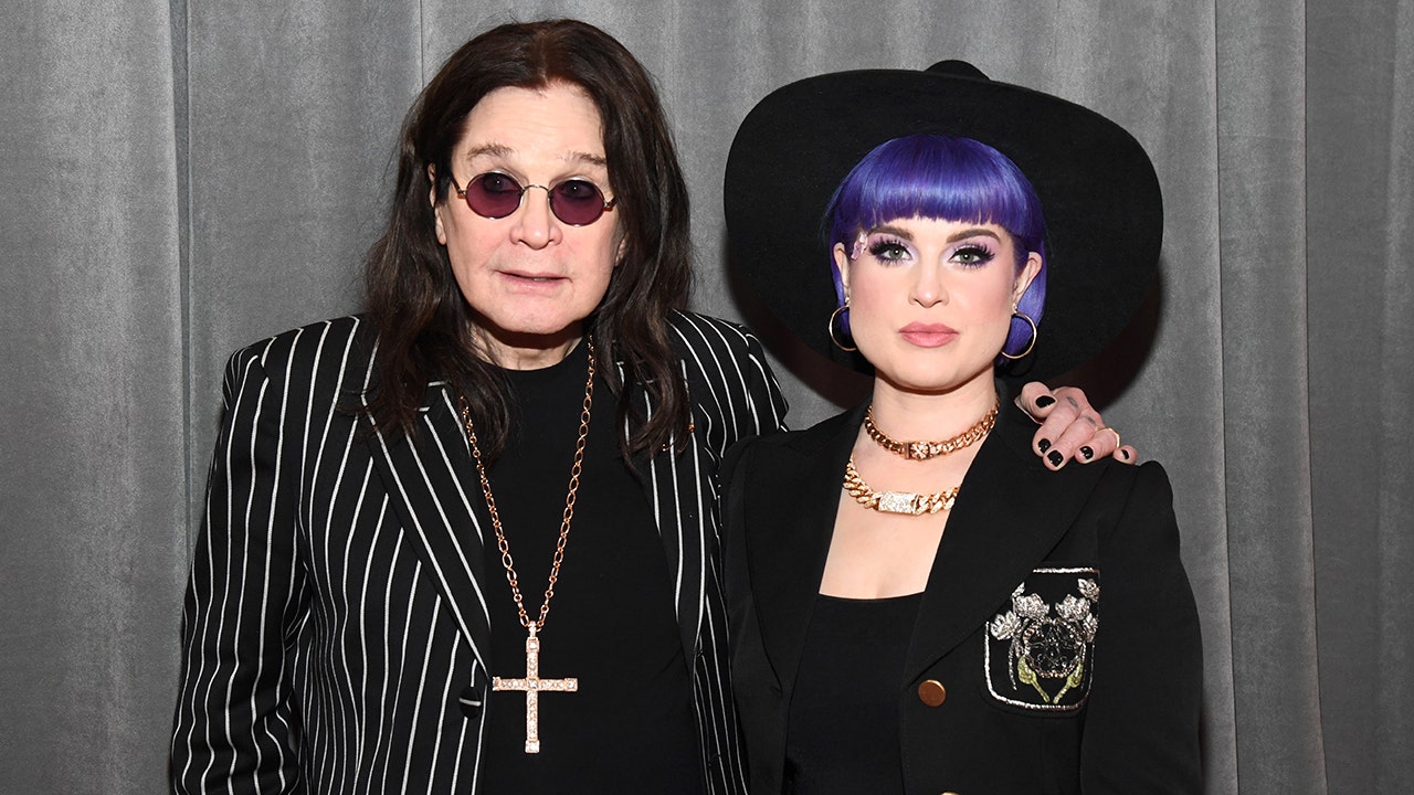 Kelly Osbourne hid with Ozzy for nine 9 months to avoid being body-shamed while pregnant