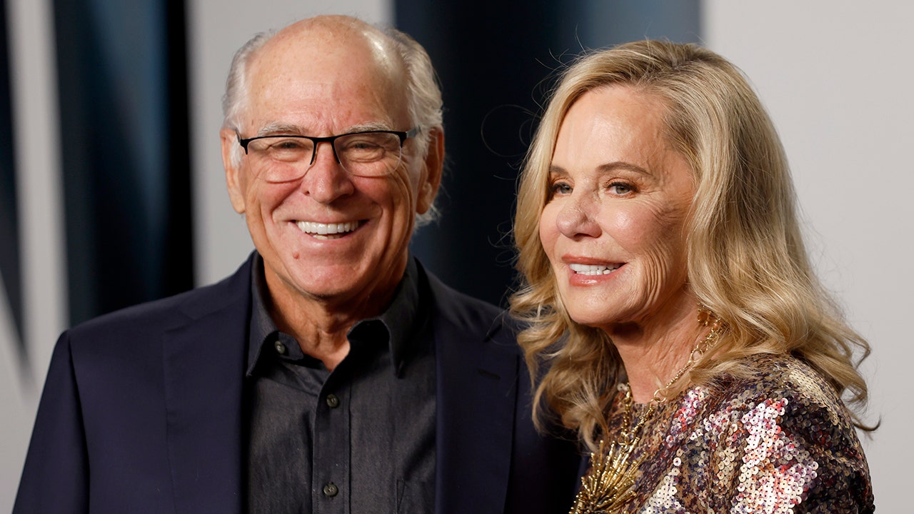Jimmy Buffett’s wife pays tribute to the late star in touching post: 'He looked for the light'