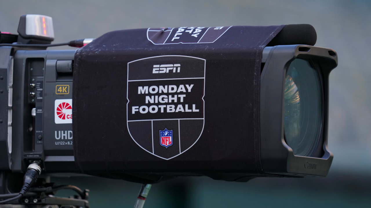 ESPN debuts cover of Phil Collins' 'In the Air Tonight' as new