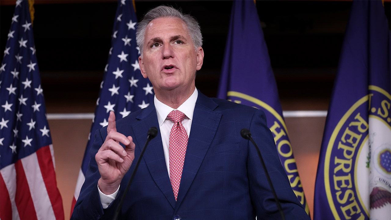 House GOP majority officially whittles down to 3 seats after McCarthy resignation