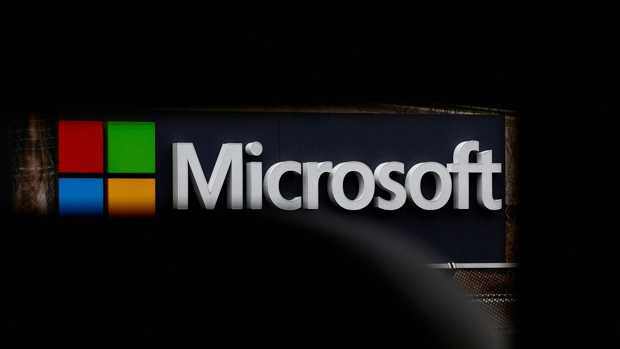 A view shows a Microsoft logo at Microsoft offices in Issy-les-Moulineaux near Paris, France, on Jan. 25, 2023. (REUTERS/Gonzalo Fuentes)