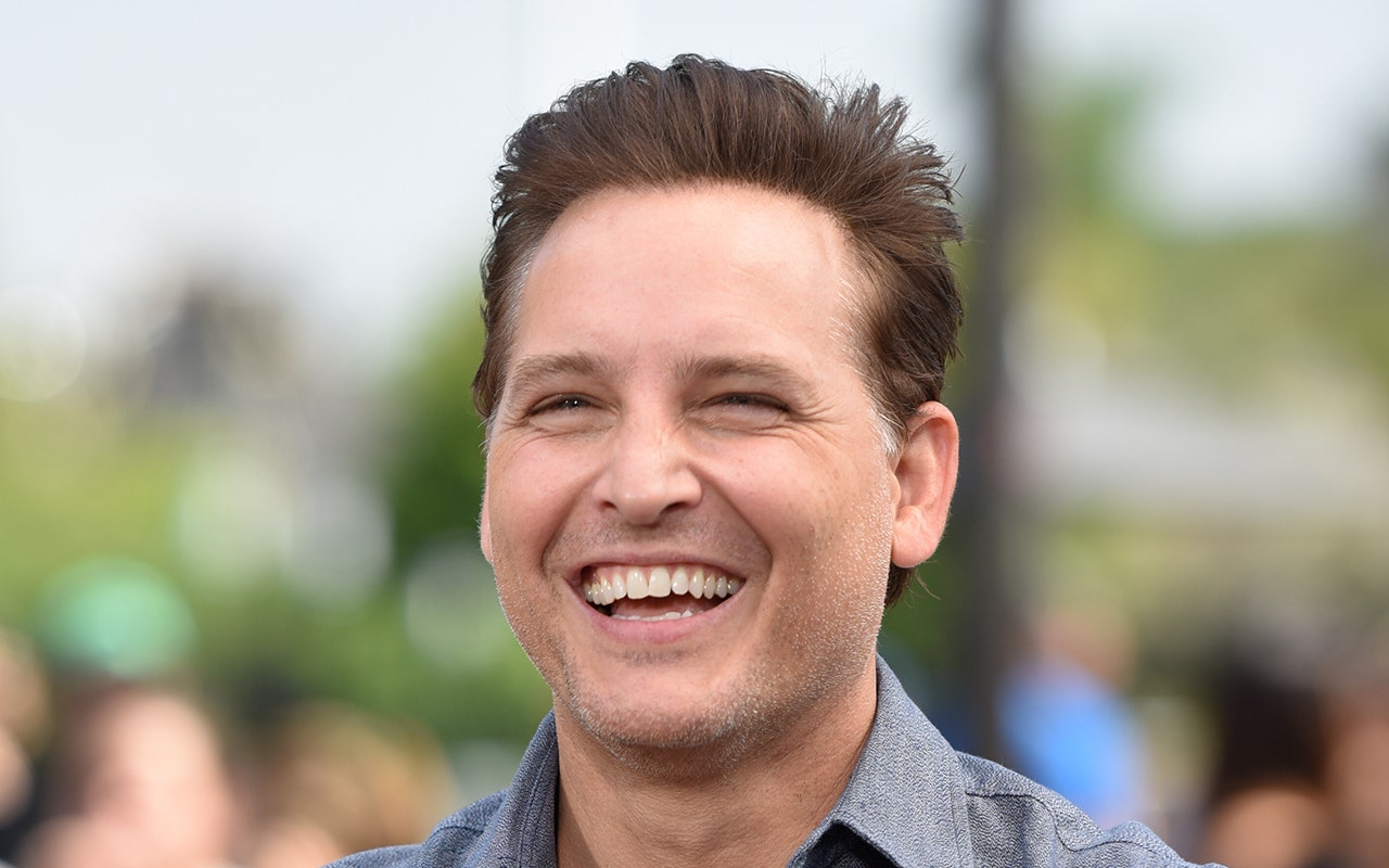 Peter Facinelli shares faith with his kids, explains why talking to God